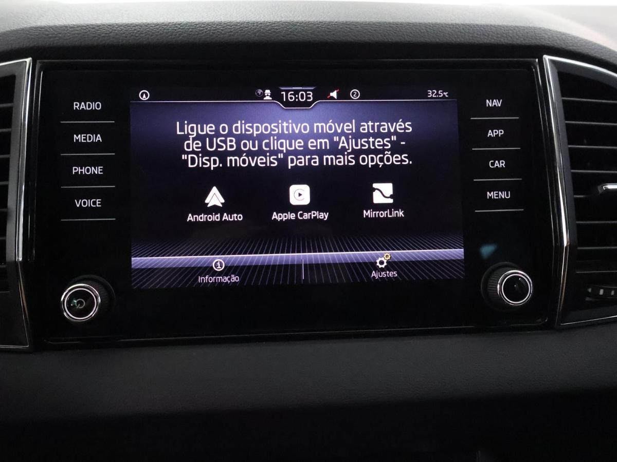 skoda-karoq-2023-gasolina-999cc