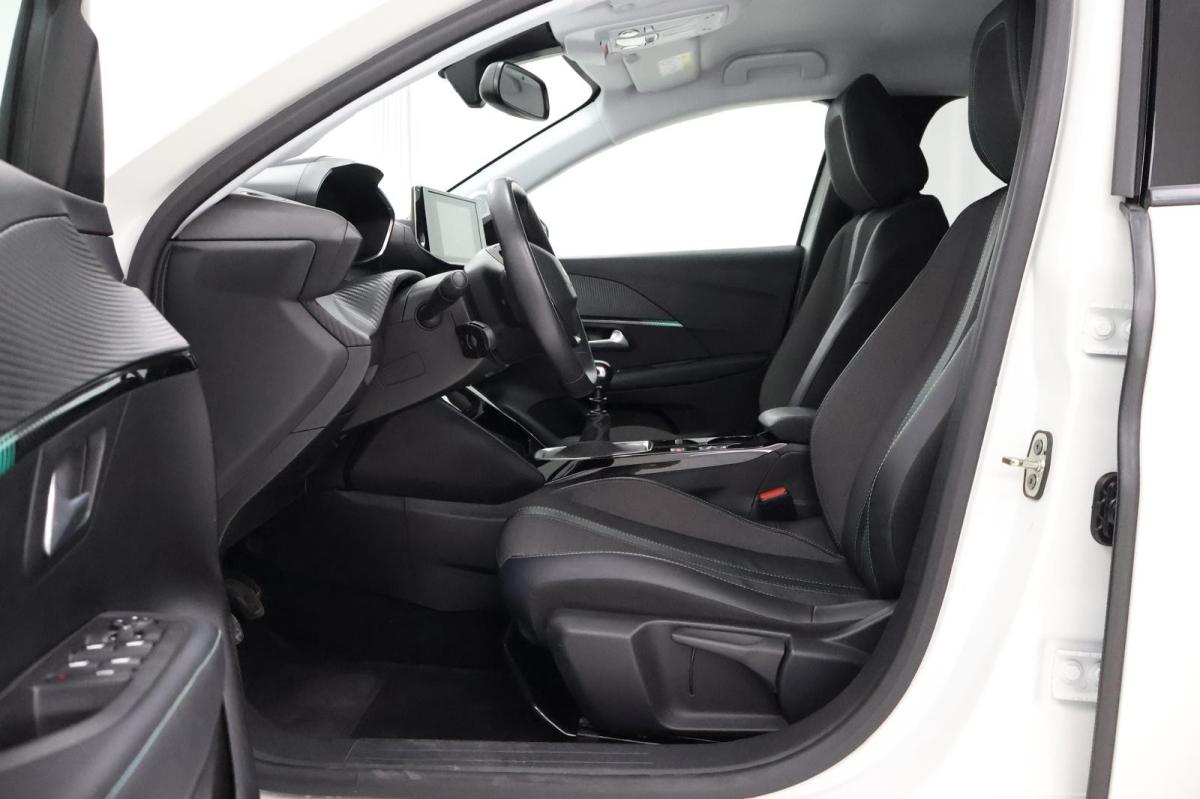 peugeot-208-2022-gasolina-1199cc