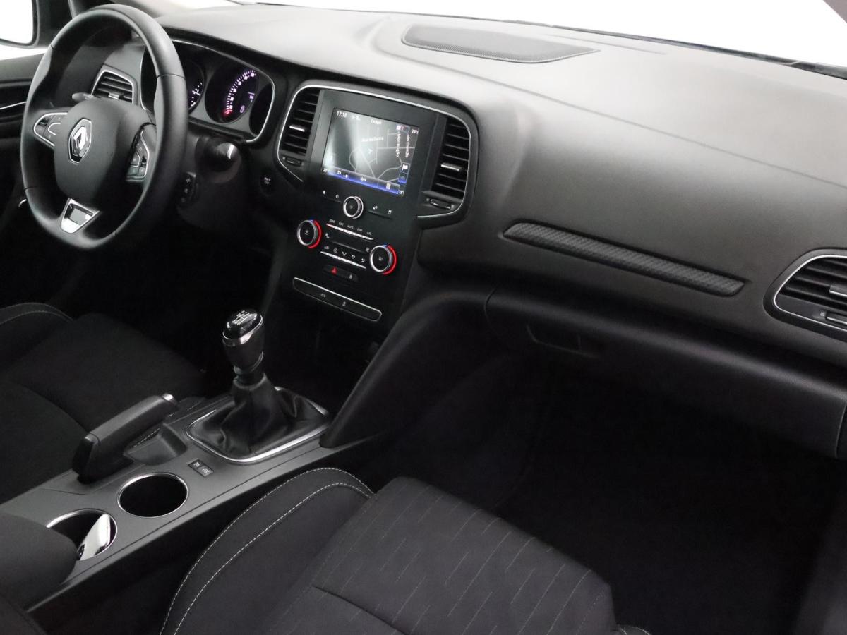 renault-megane-sport-tourer-2021-diesel-1461cc