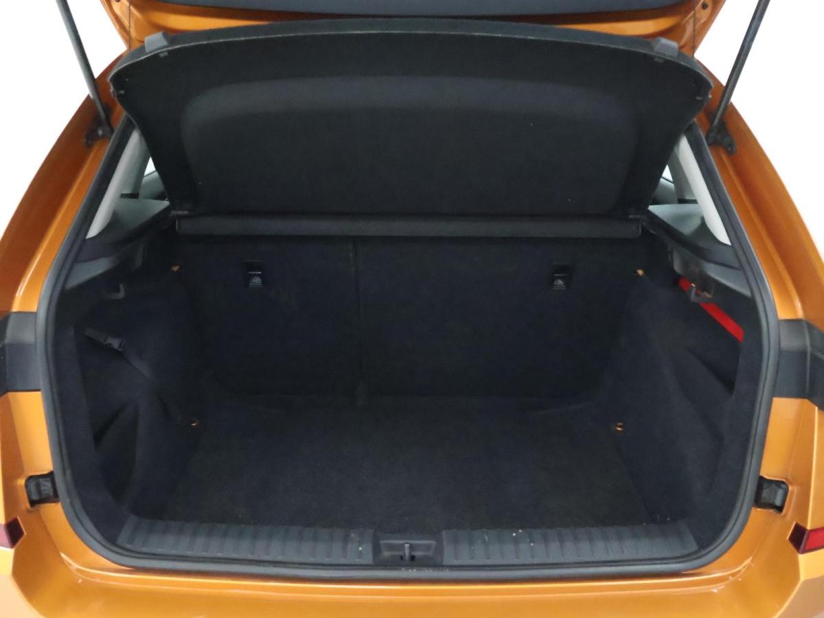 skoda-kamiq-2022-gasolina-999cc