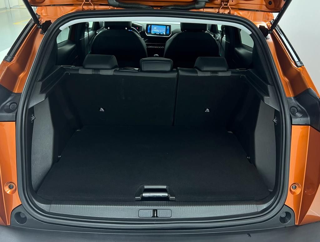 peugeot-2008-2022-gasolina-1199cc
