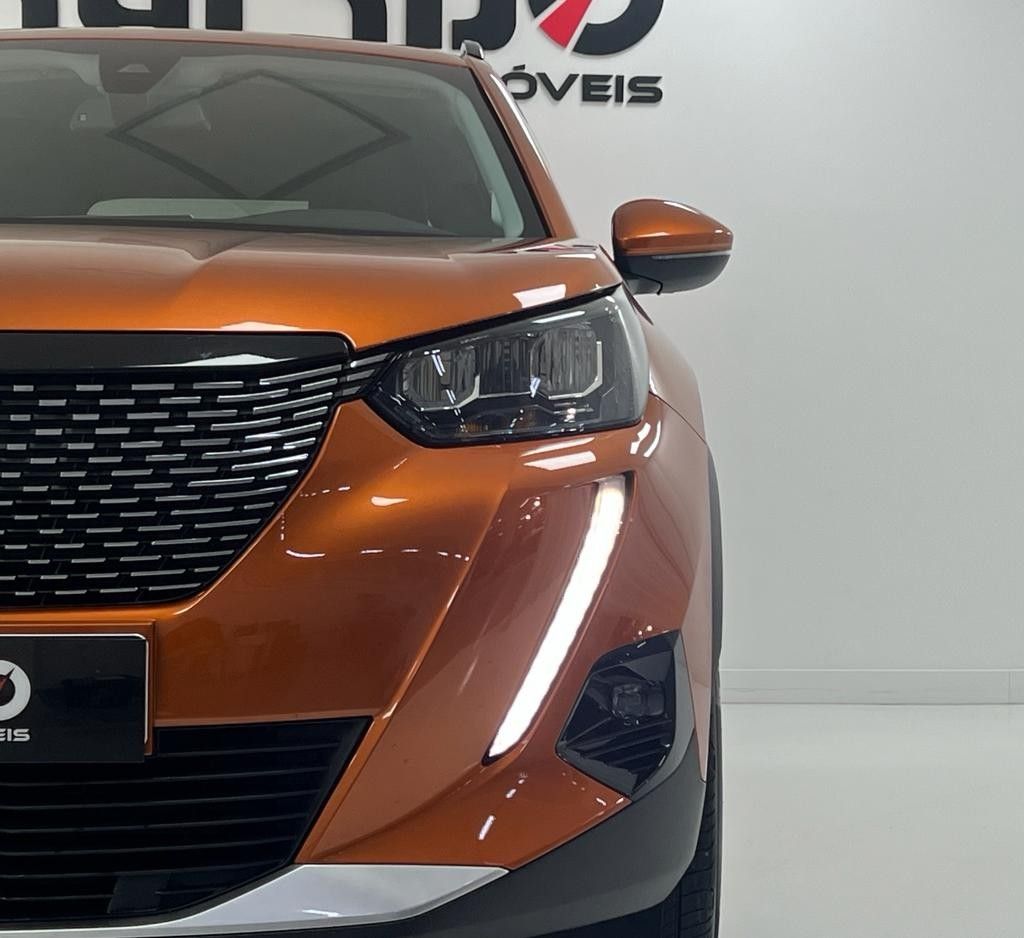 peugeot-2008-2022-gasolina-1199cc