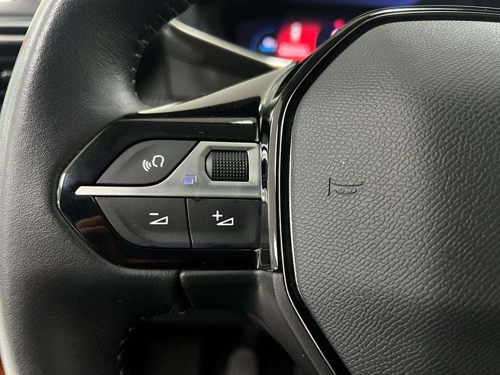 peugeot-2008-2022-gasolina-1199cc