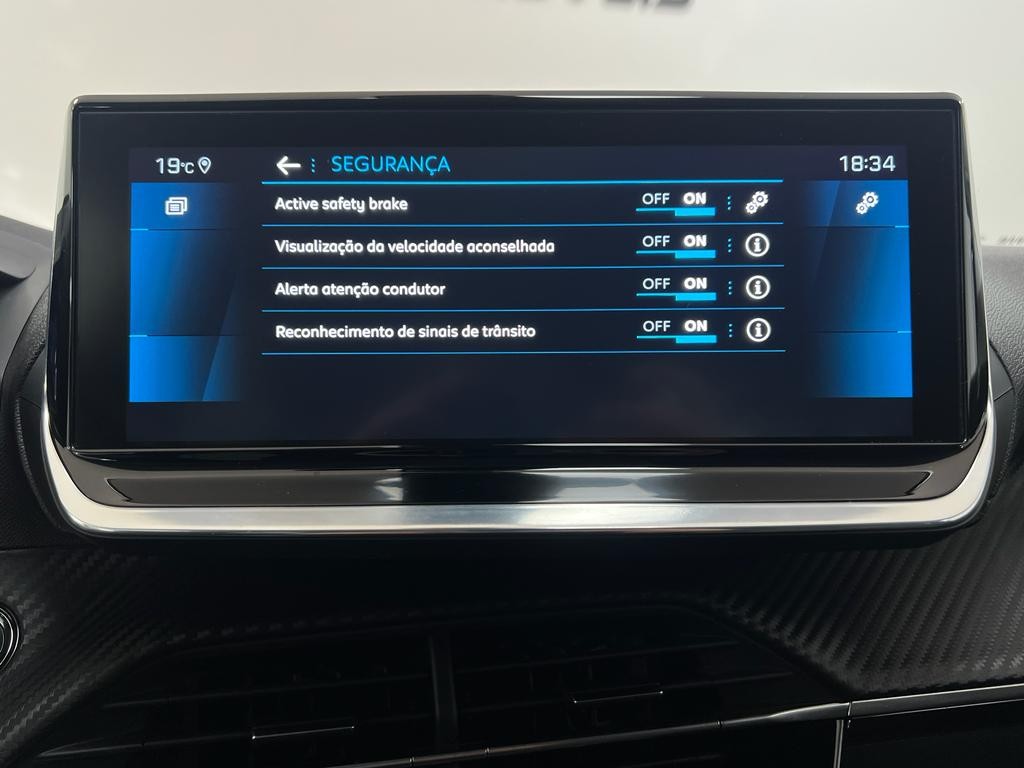 peugeot-2008-2022-gasolina-1199cc