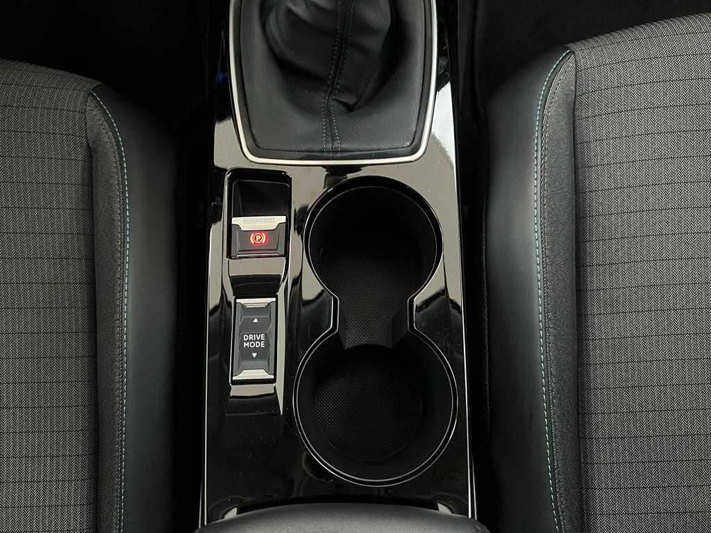 peugeot-2008-2022-gasolina-1199cc