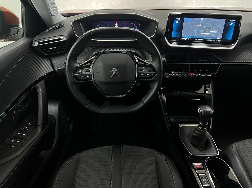 peugeot-2008-2022-gasolina-1199cc
