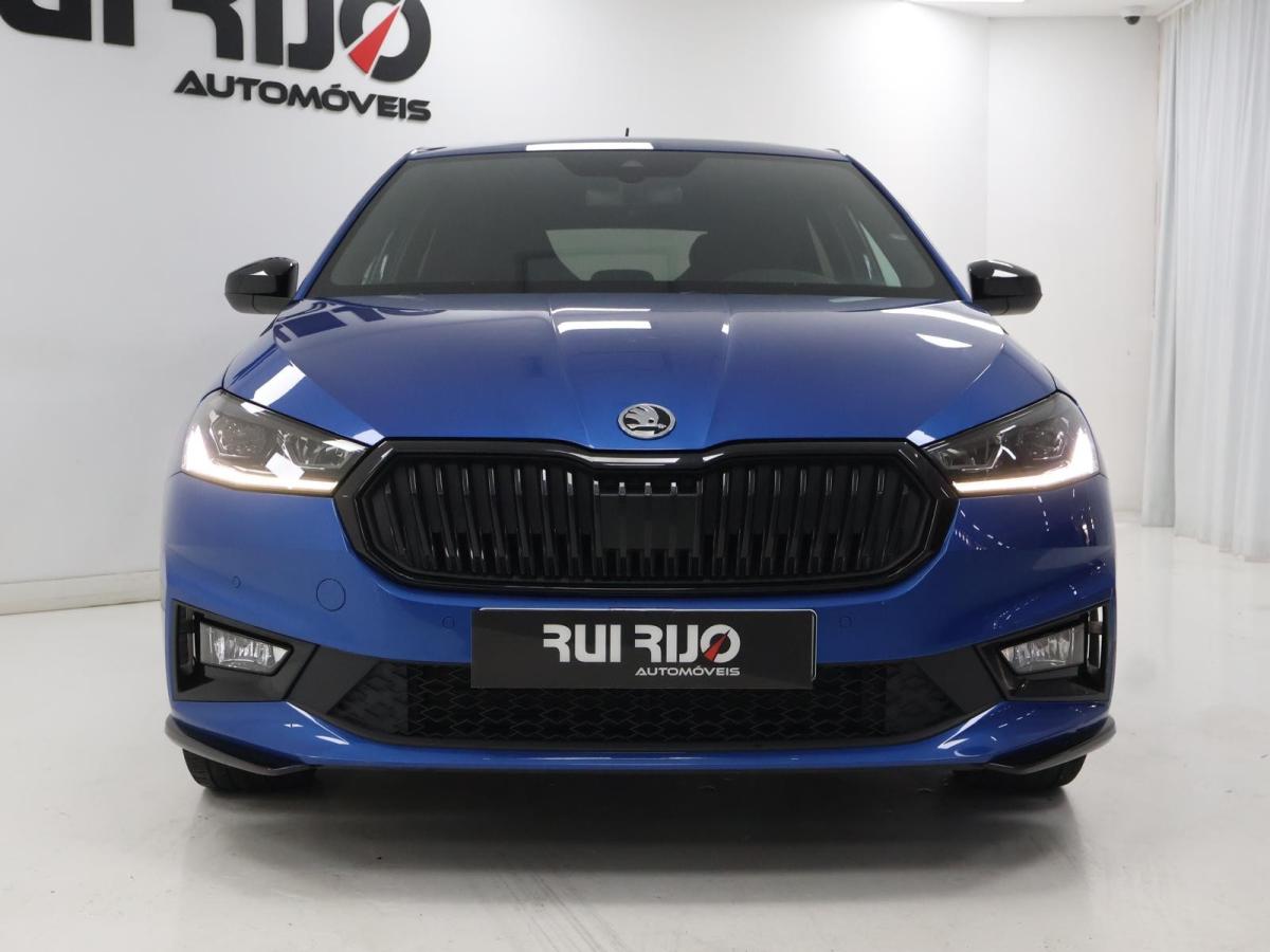 skoda-fabia-2022-gasolina-999cc