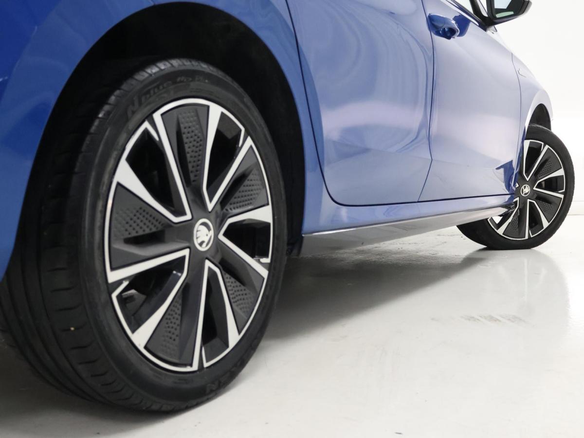 skoda-fabia-2022-gasolina-999cc