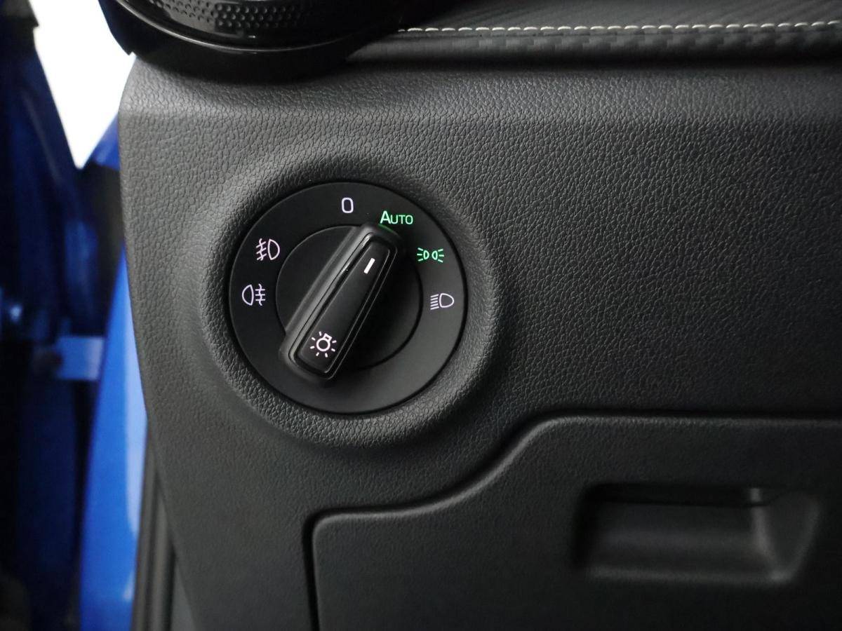 skoda-fabia-2022-gasolina-999cc