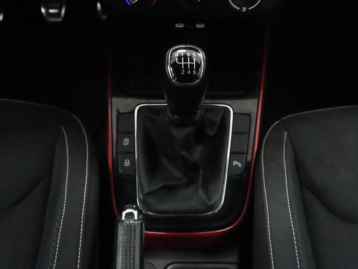 skoda-fabia-2022-gasolina-999cc