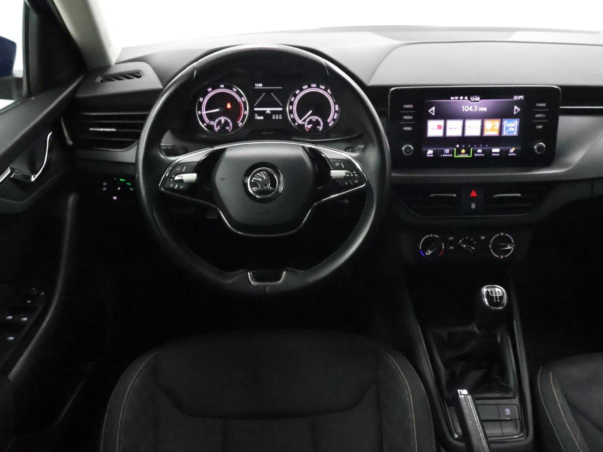 skoda-scala-2023-gasolina-999cc