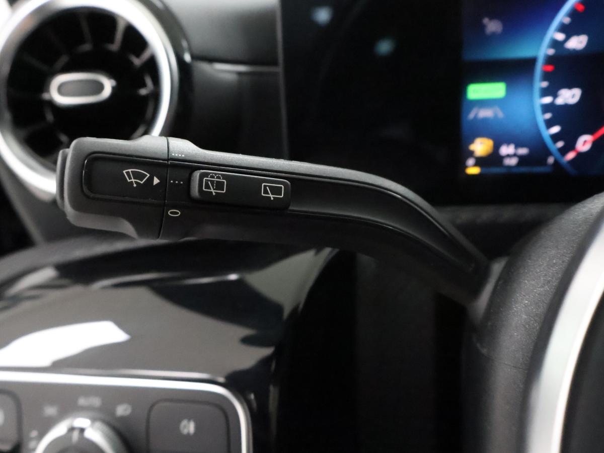 mercedes-benz-classe-a-2021-hibrido-a-gasolina-1332cc