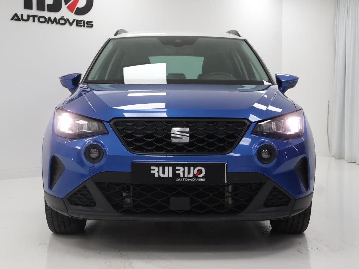 seat-arona-2023-gasolina-999cc