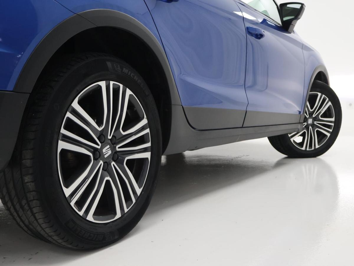 seat-arona-2023-gasolina-999cc