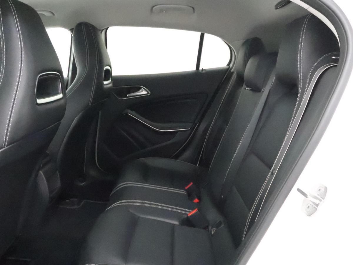 mercedes-benz-gla-2019-gasolina-1595cc