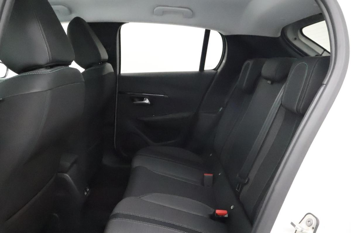 peugeot-208-2022-gasolina-1199cc