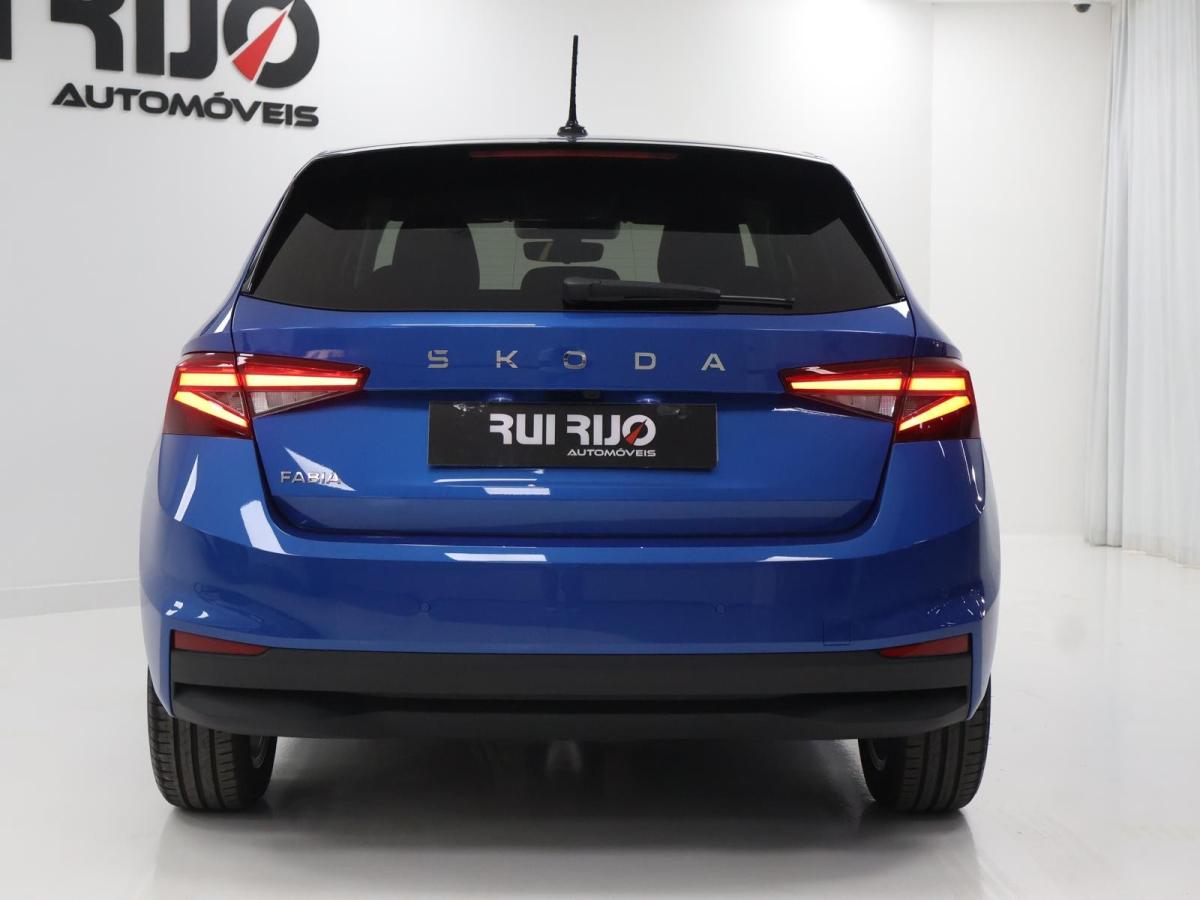 skoda-fabia-2026-gasolina-999cc