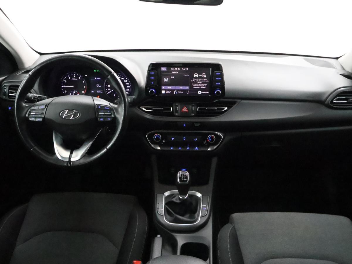 hyundai-i30-sw-2022-gasolina-998cc