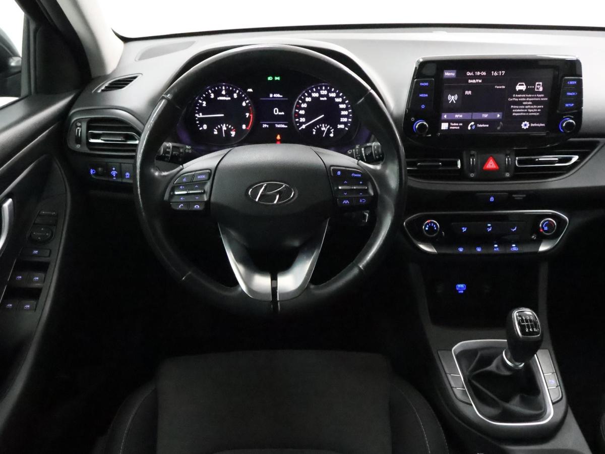 hyundai-i30-sw-2022-gasolina-998cc