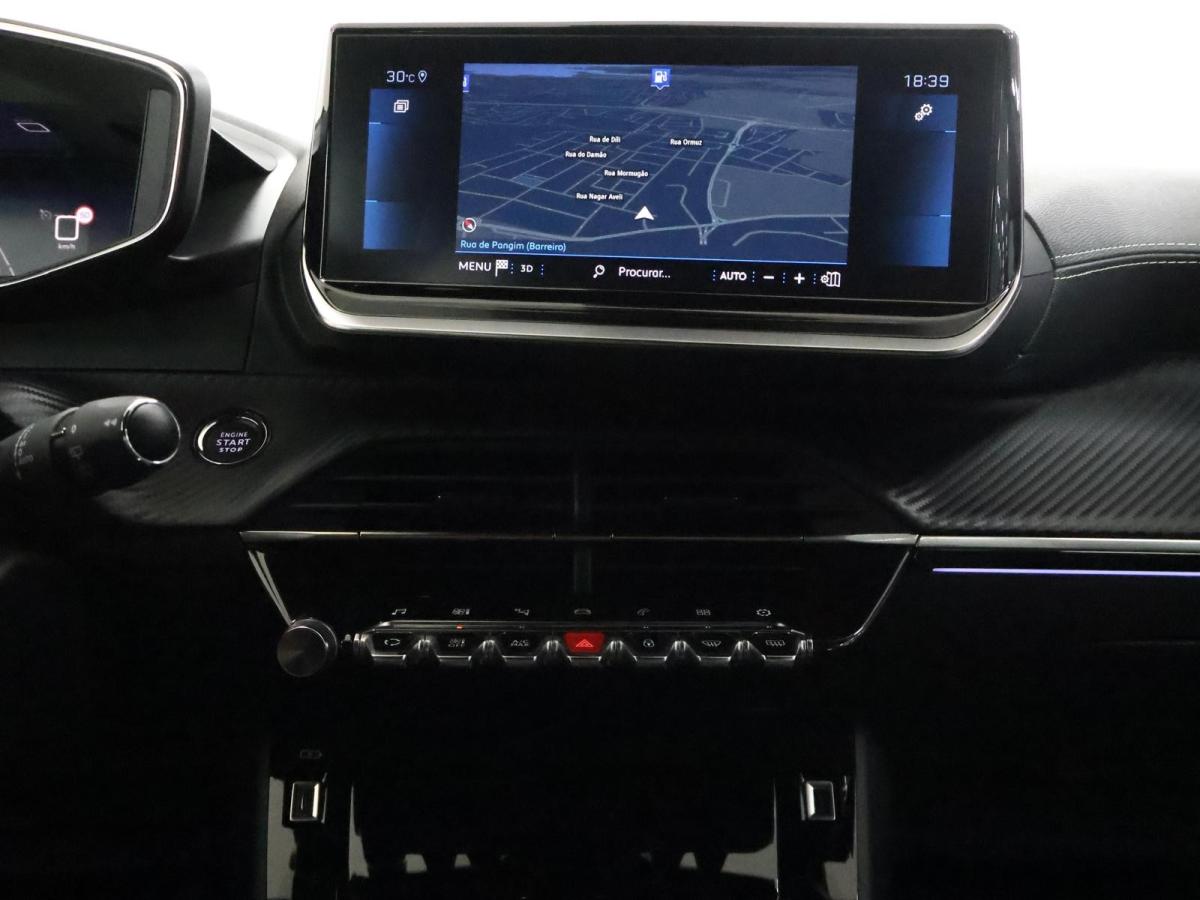 peugeot-208-2022-gasolina-1199cc