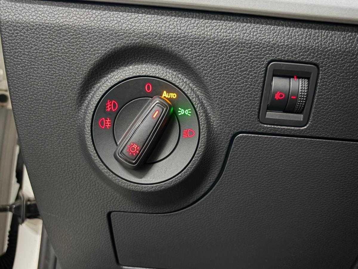 seat-ibiza-2023-gasolina-999cc