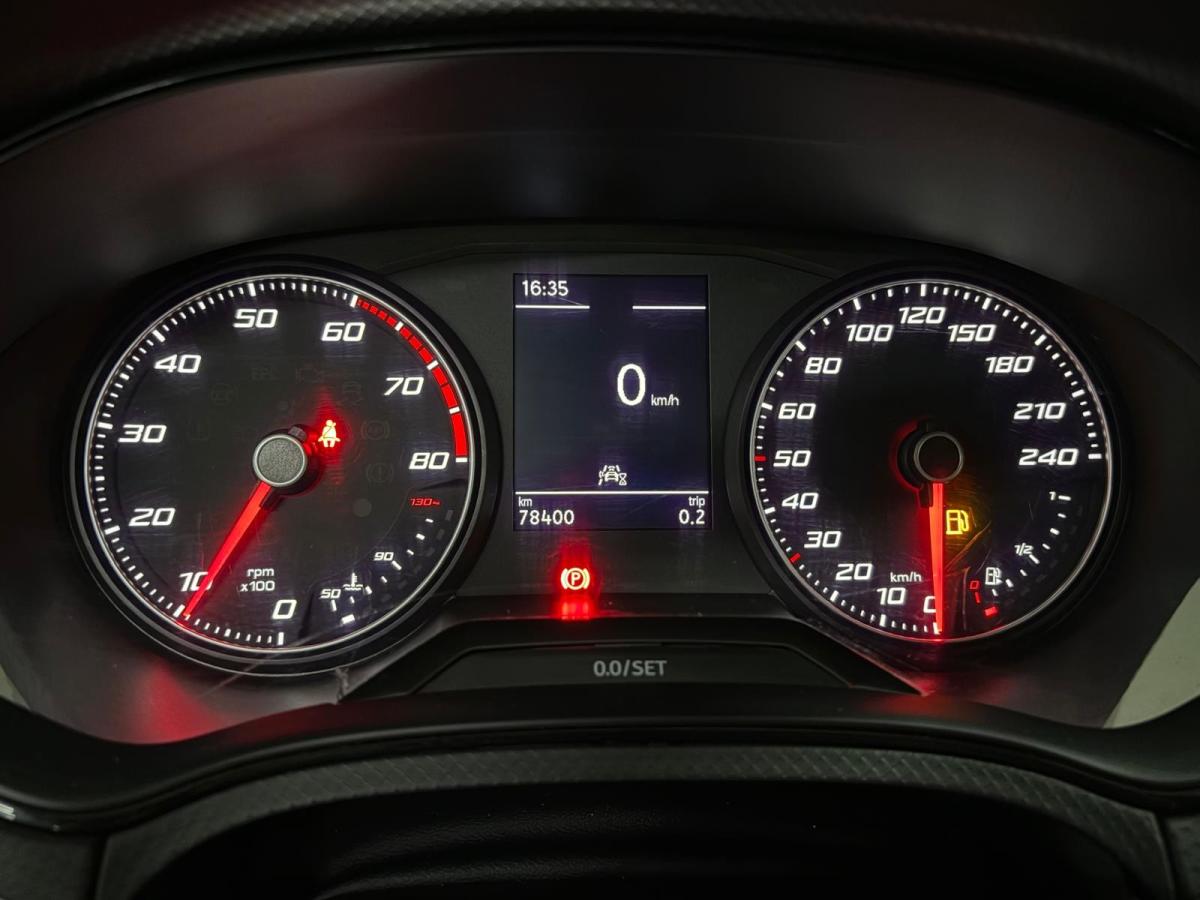 seat-ibiza-2023-gasolina-999cc