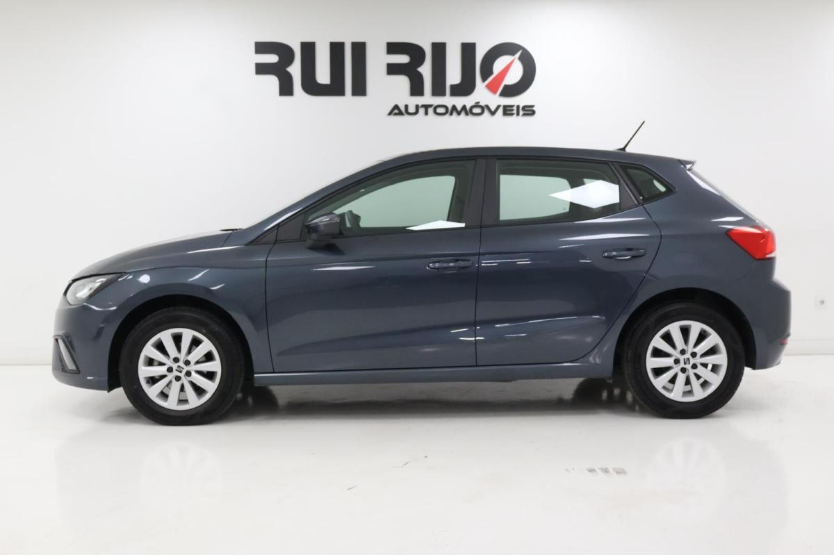 seat-ibiza-2023-gasolina-999cc