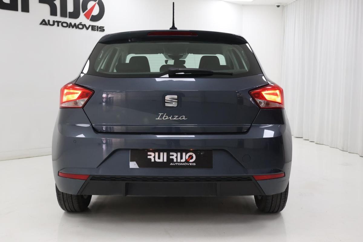 seat-ibiza-2023-gasolina-999cc