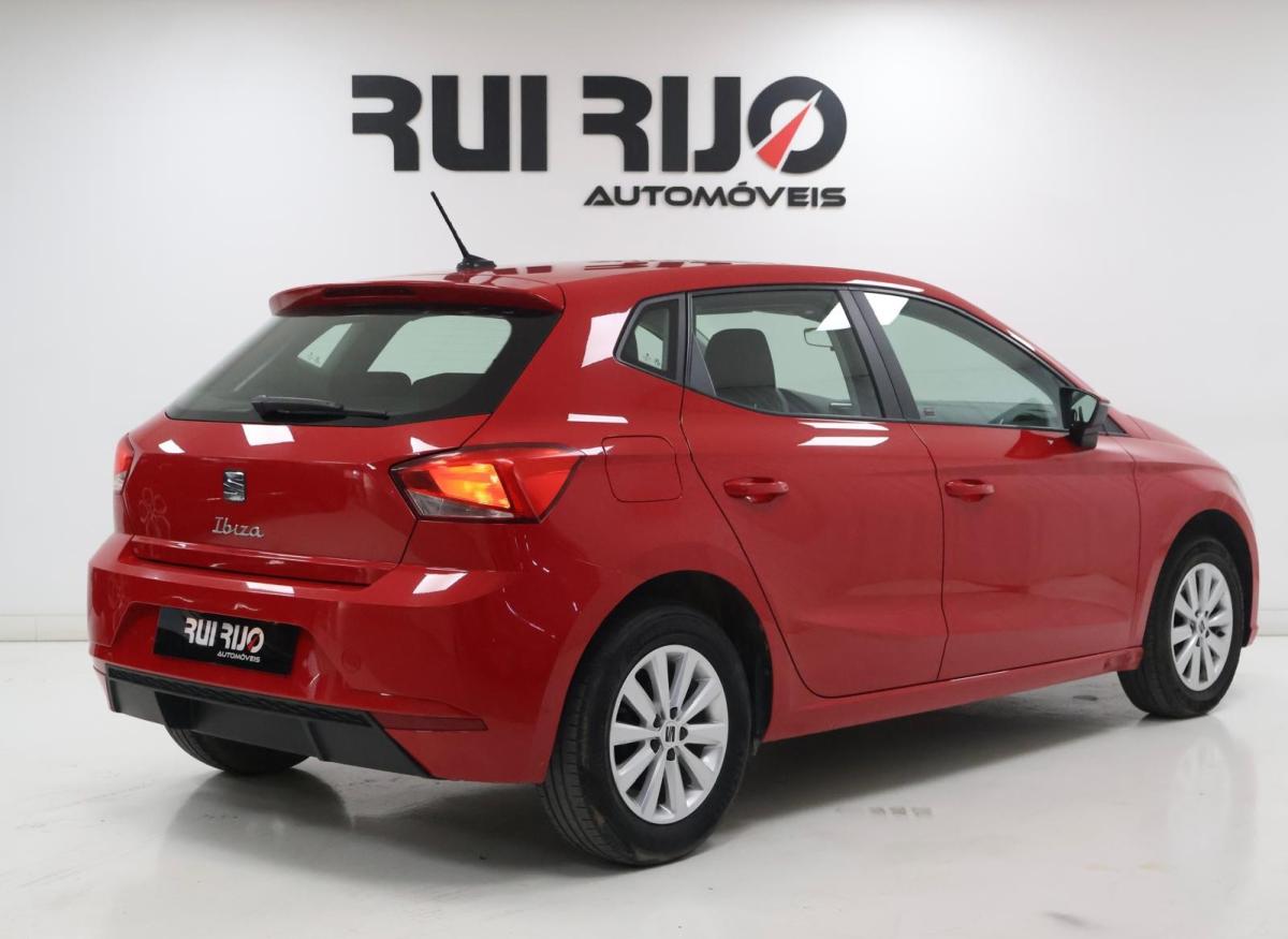 seat-ibiza-2023-gasolina-999cc