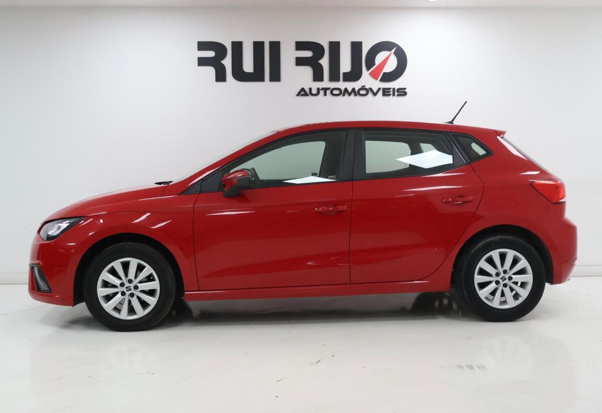 seat-ibiza-2023-gasolina-999cc