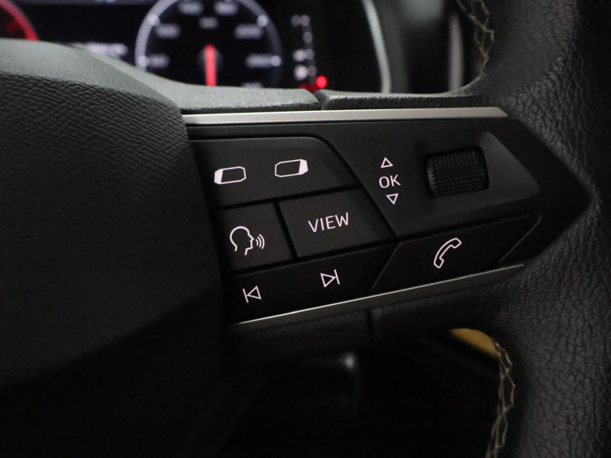 seat-ibiza-2023-gasolina-999cc