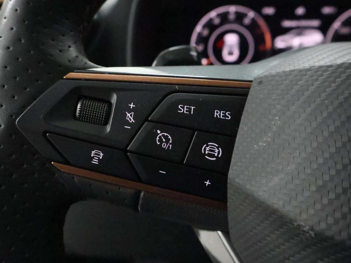 cupra-leon-sportstourer-2024-gasolina-1498cc
