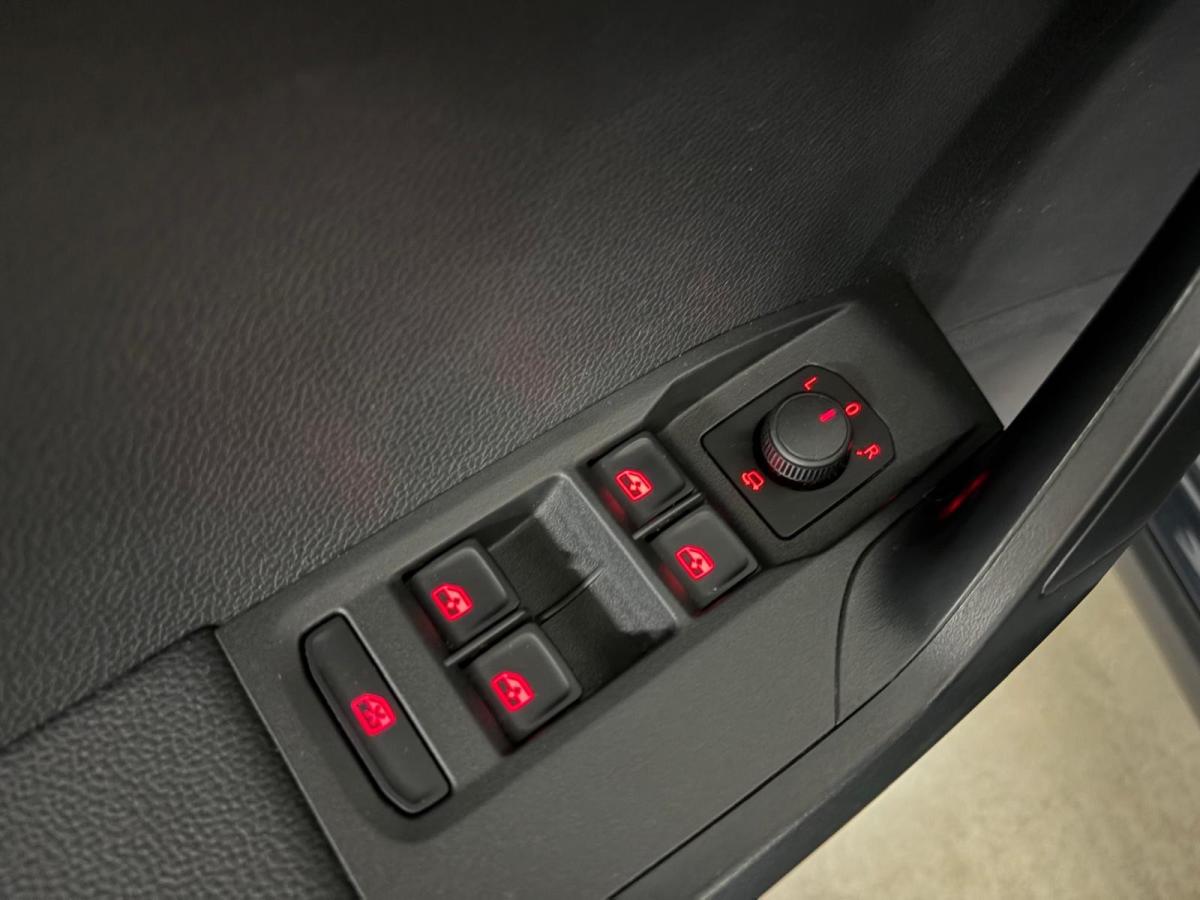 seat-arona-2025-gasolina-999cc