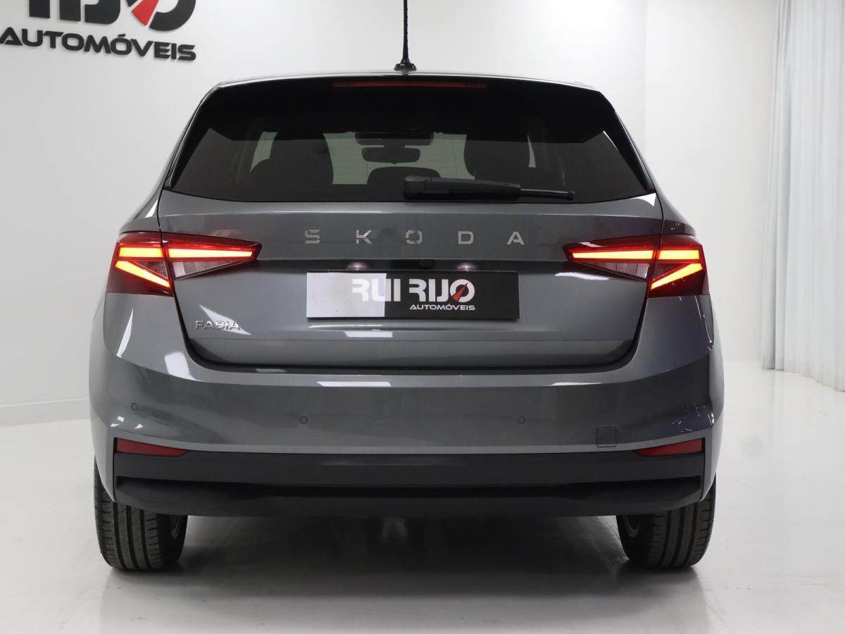 skoda-fabia-2026-gasolina-999cc
