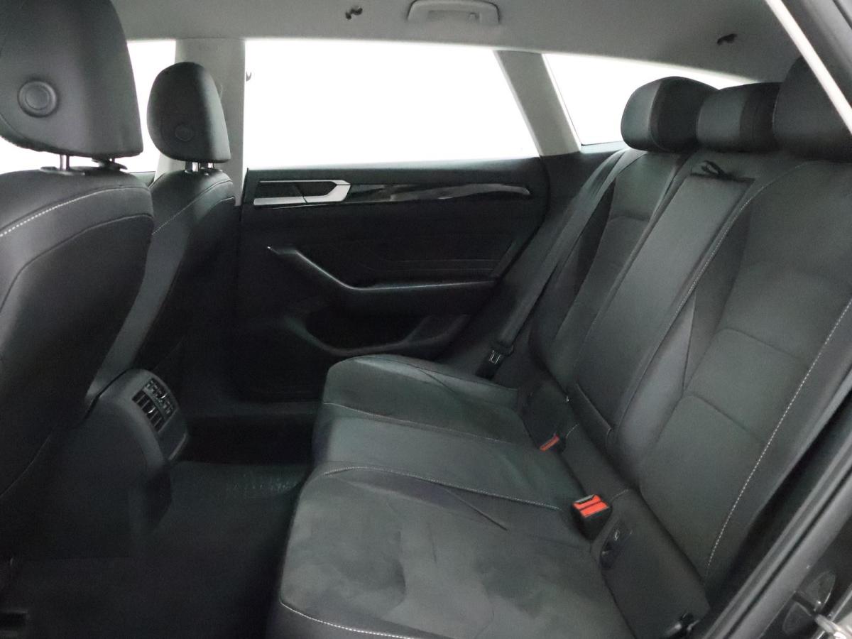 volkswagen-arteon-2023-hibrido-a-gasolina-1395cc