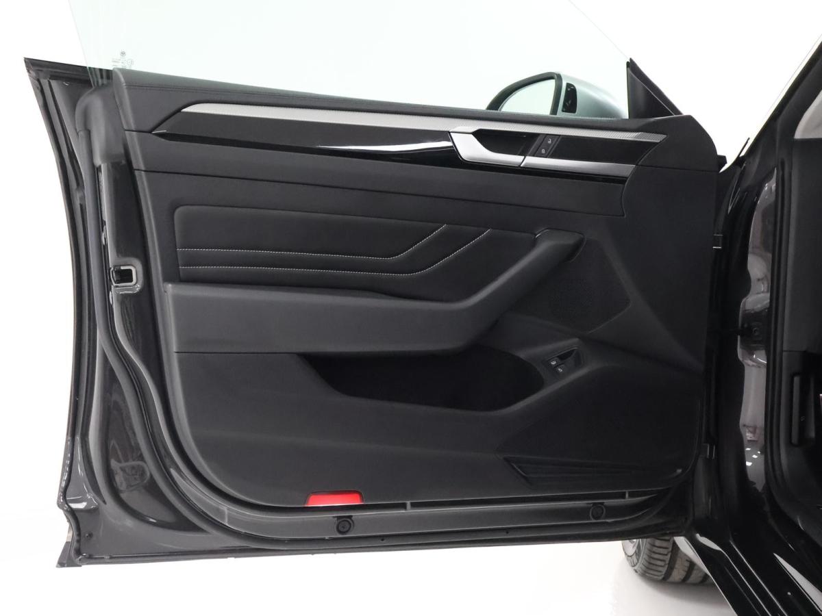 volkswagen-arteon-2023-hibrido-a-gasolina-1395cc