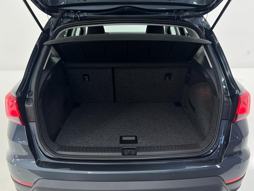 seat-arona-2023-gasolina-999cc