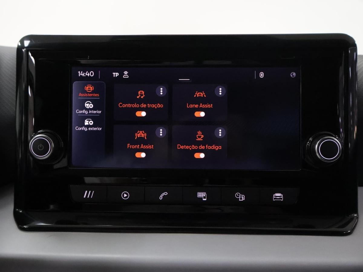 seat-arona-2023-gasolina-999cc