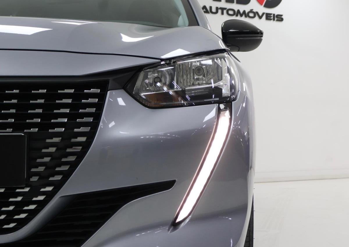 peugeot-208-2022-gasolina-1199cc