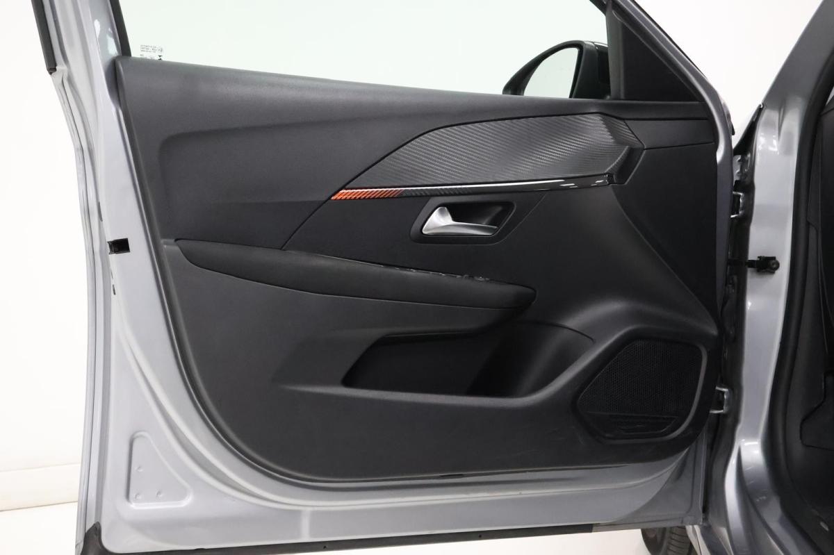 peugeot-208-2022-gasolina-1199cc