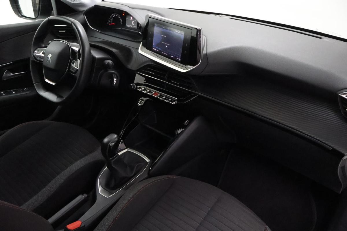 peugeot-208-2022-gasolina-1199cc