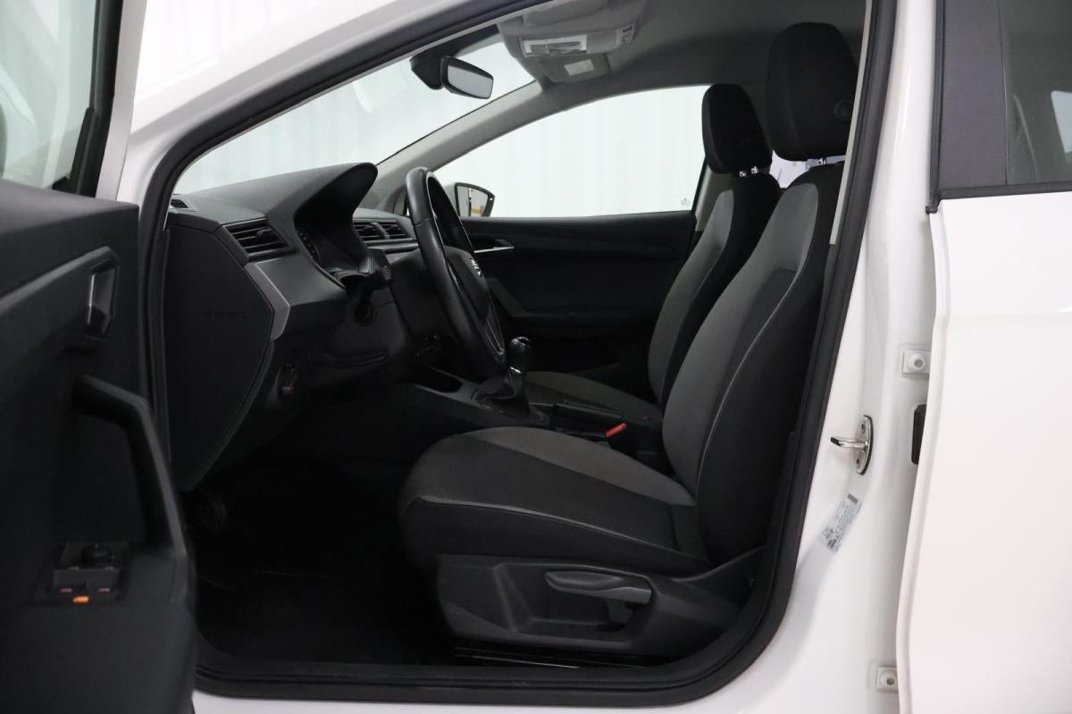 seat-ibiza-2023-gasolina-999cc