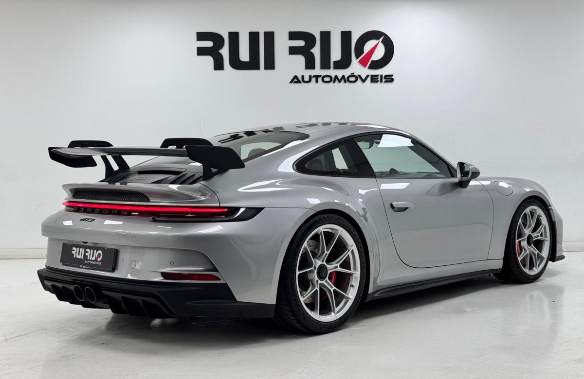 porsche-911-2023-gasolina-3996cc