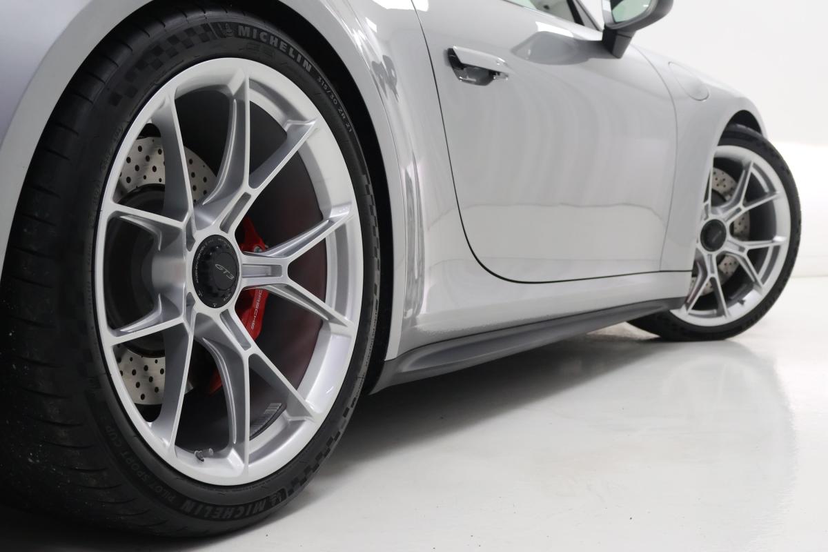 porsche-911-2023-gasolina-3996cc