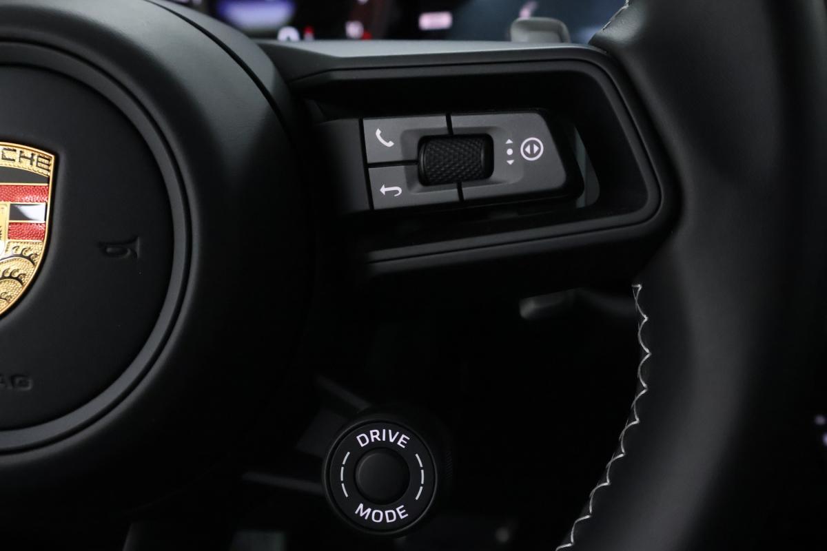 porsche-911-2023-gasolina-3996cc