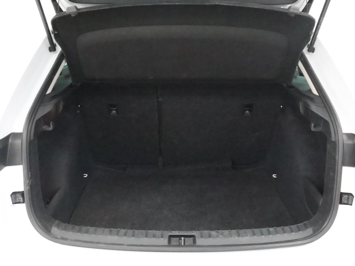 skoda-scala-2023-gasolina-999cc