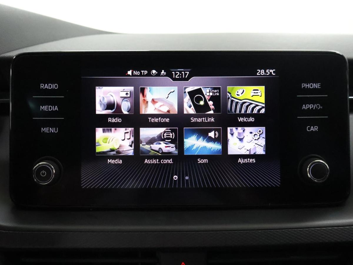 skoda-scala-2023-gasolina-999cc
