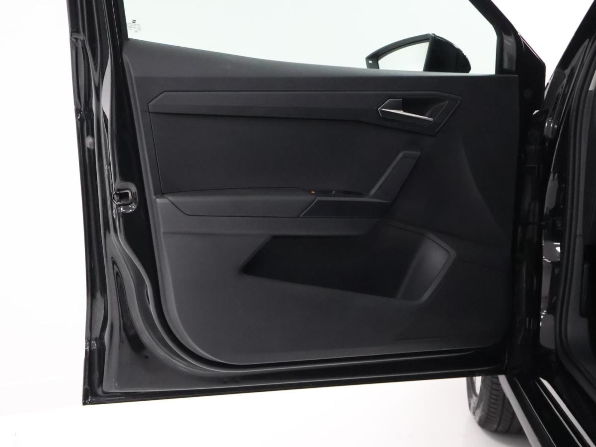 seat-arona-2024-gasolina-999cc