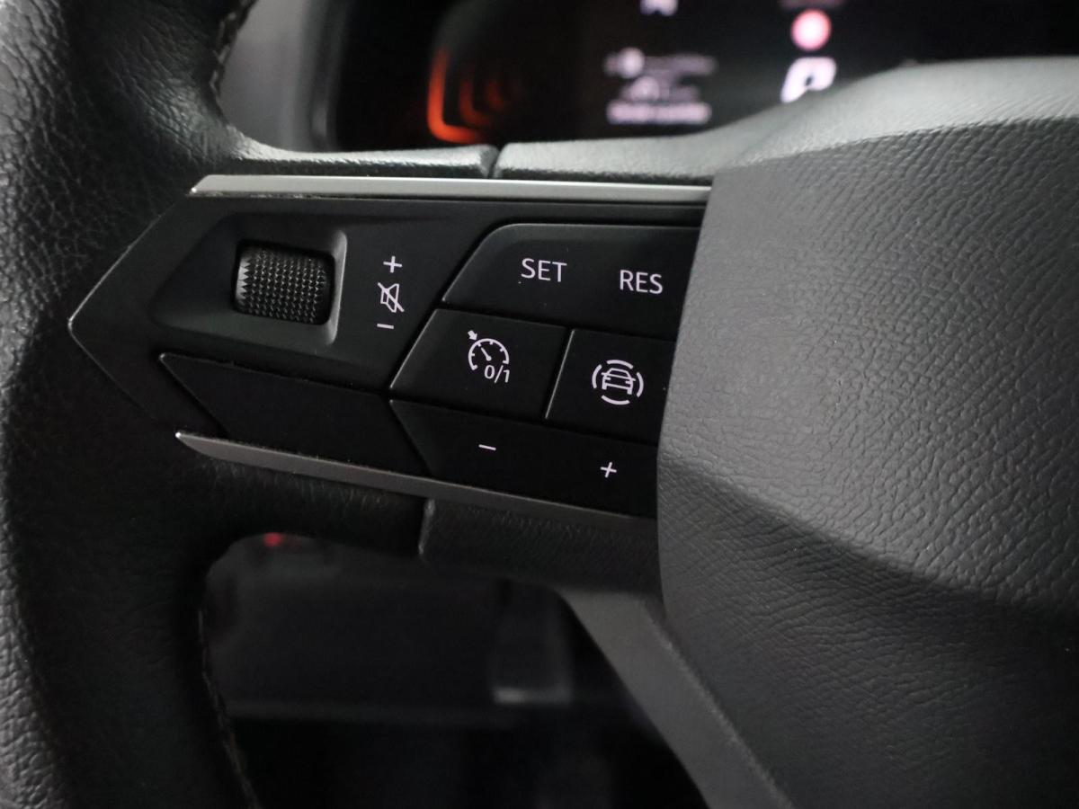 seat-arona-2024-gasolina-999cc