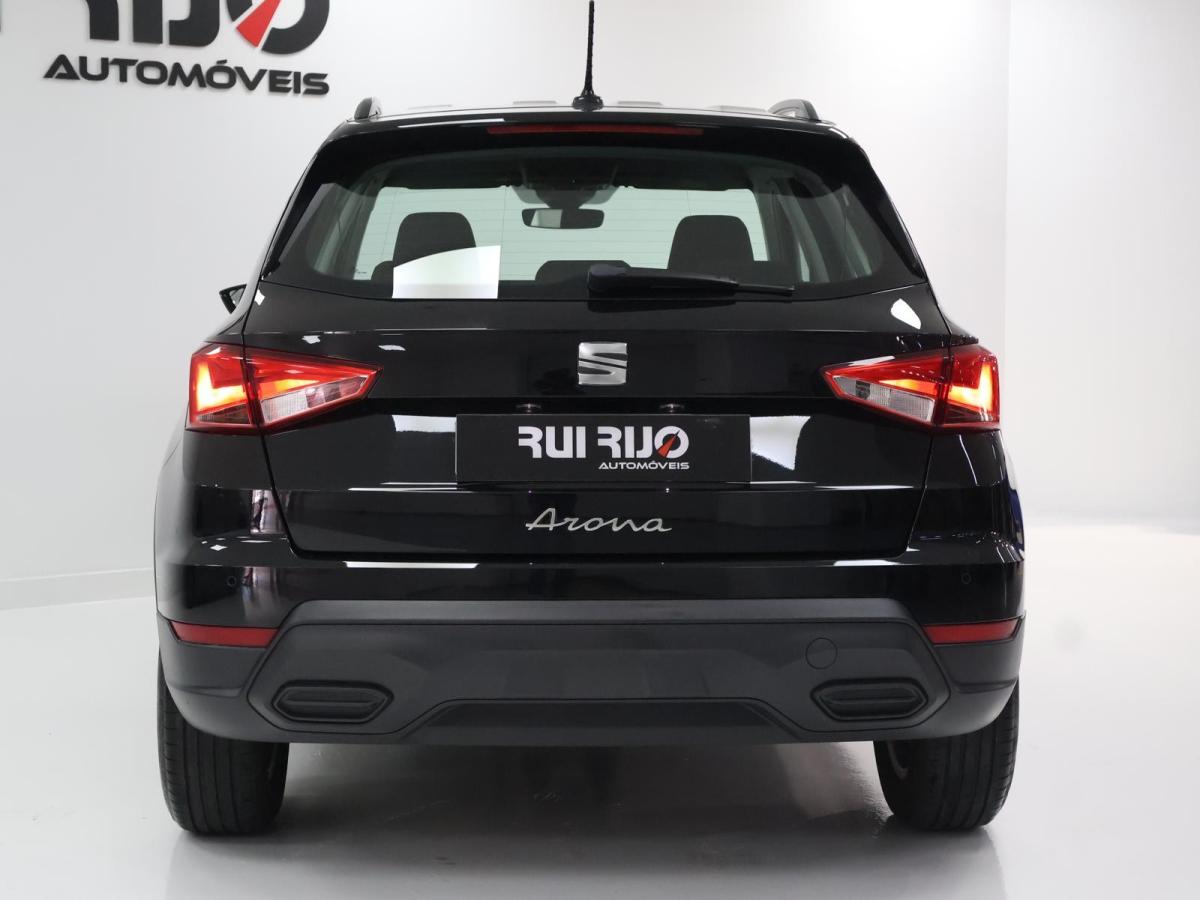 seat-arona-2024-gasolina-999cc